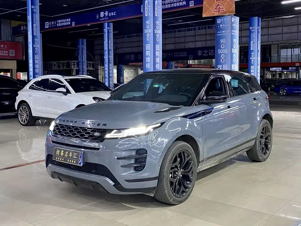 Land Rover Evoque 2021 — фото 1