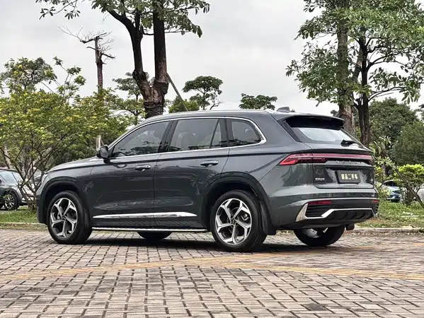 Geely Xingyue L 2022
