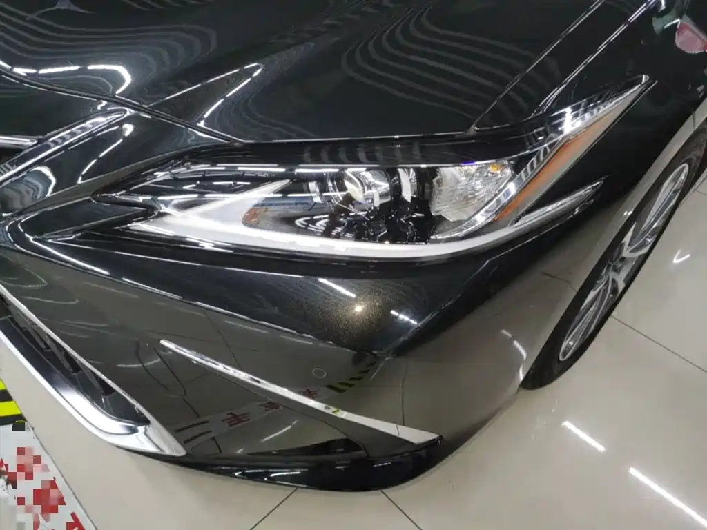 Lexus ES 2023 — фото 18