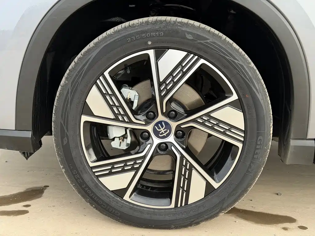BYD Pro New Energy 2023 — фото 14