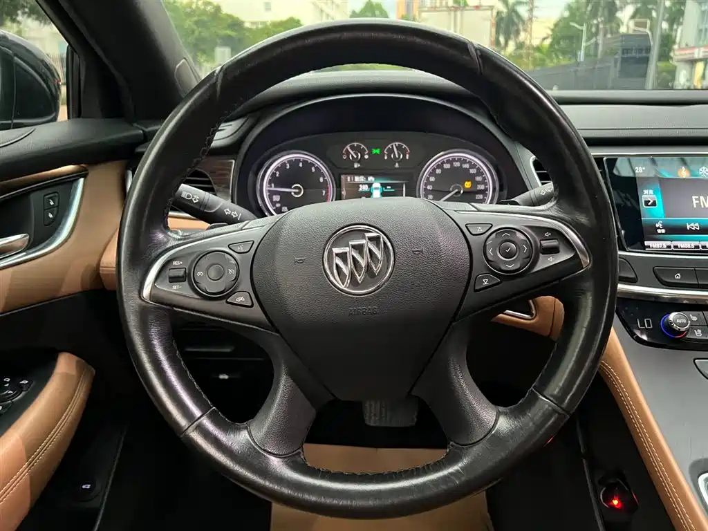 Buick LaCrosse 2016 — фото 9