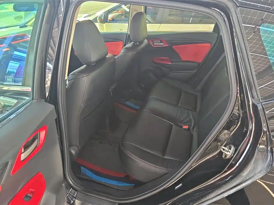 Honda Fit 2016 — фото 11