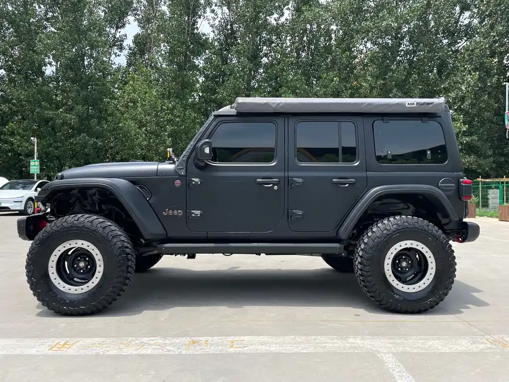 Jeep Wrangler 2022 — фото 10