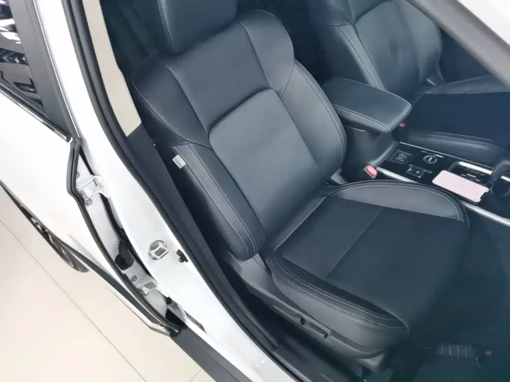 Mitsubishi Outlander 2019 — фото 25