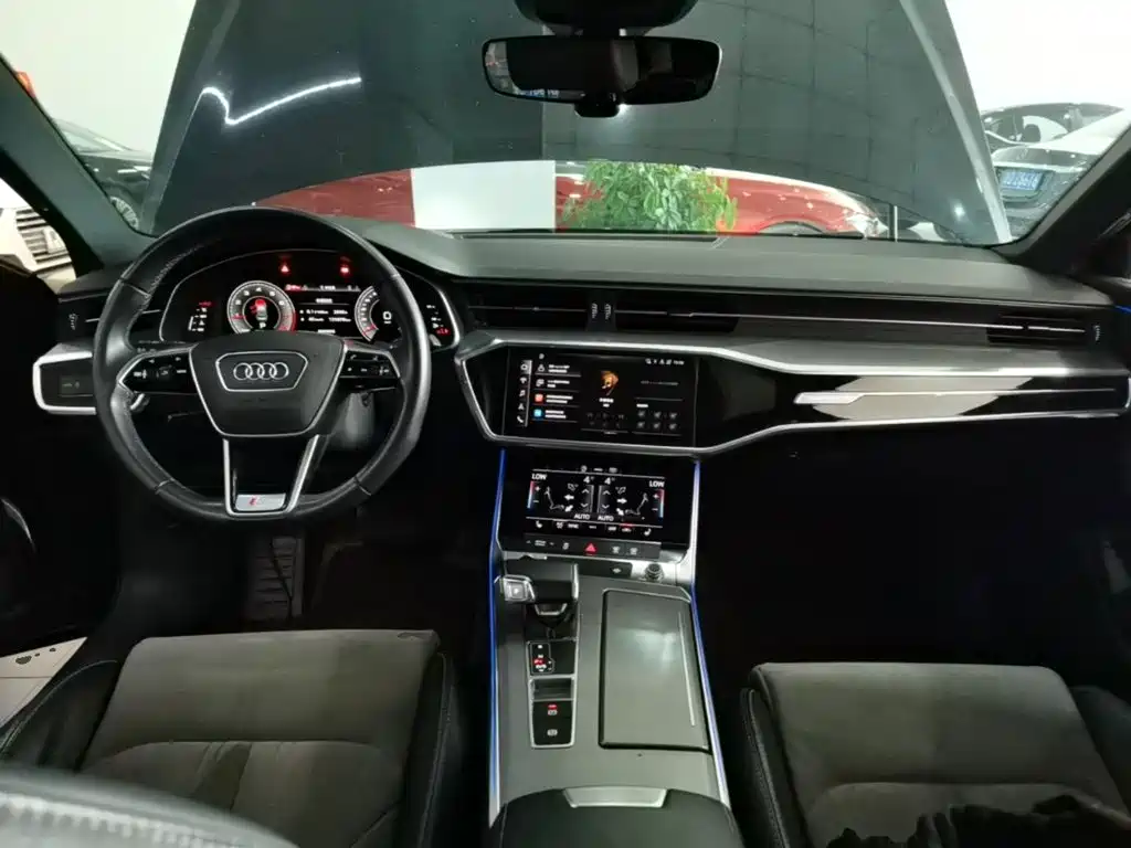 Audi A6L 2022 — фото 10
