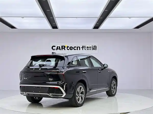 Hongqi HS3 PHEV 2024
