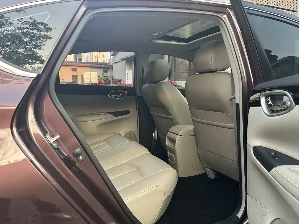 Nissan Sylphy 2017 — фото 19