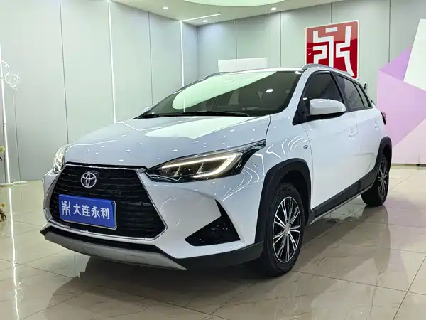 Toyota Yaris L 2022