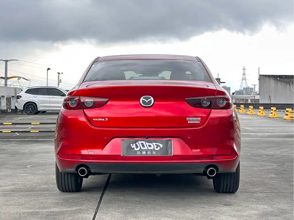 Mazda 3 Axela 2020