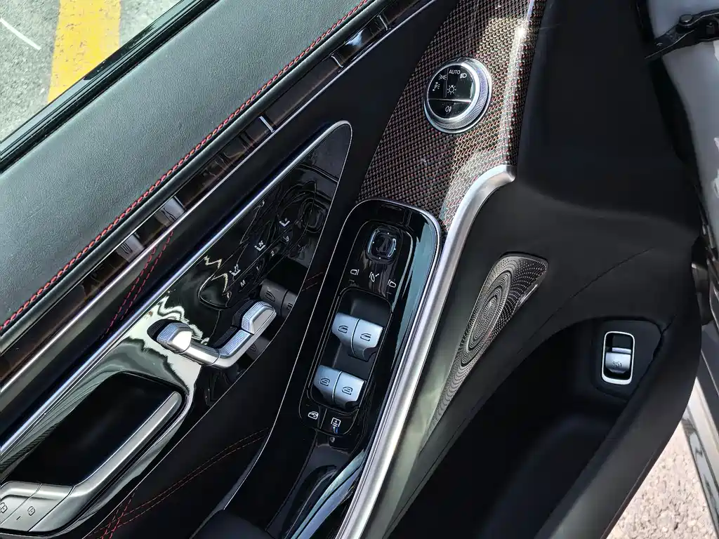 Mercedes-Benz S-Class AMG New Energy 2024 — фото 12