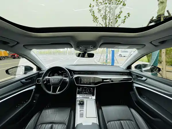 Audi A6L 2021