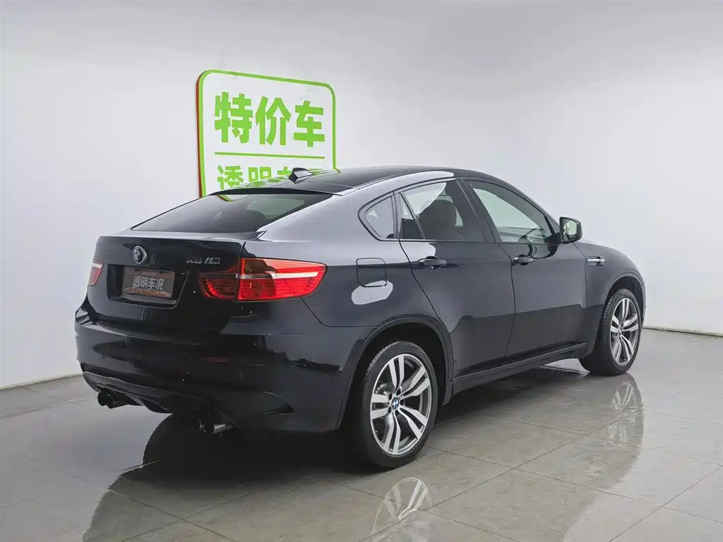 BMW X6 M 2016 — фото 2
