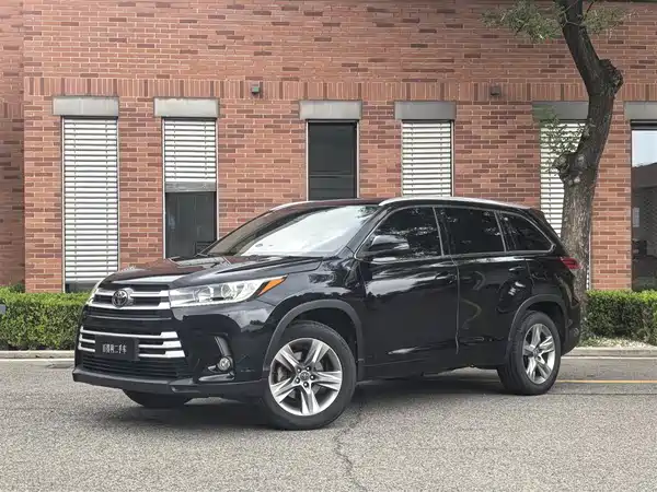 Toyota Highlander 2018