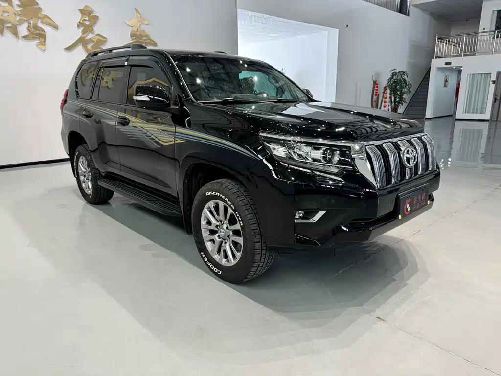 Toyota Prado 2015 — фото 8