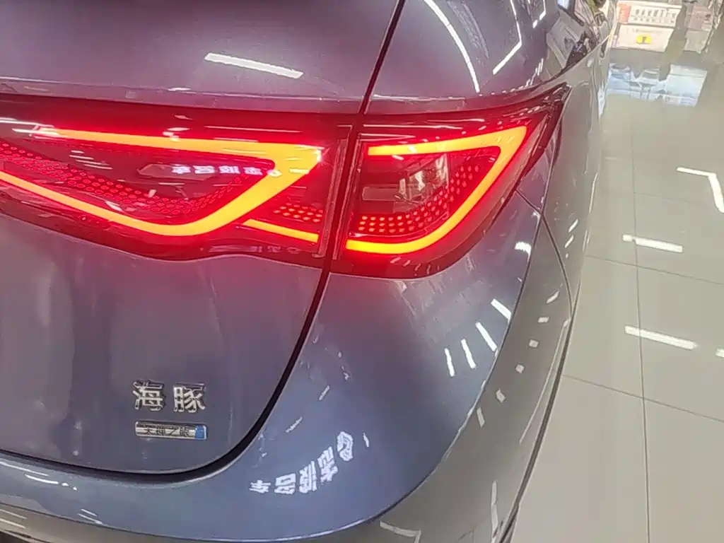 BYD Dolphin 2025 — фото 8