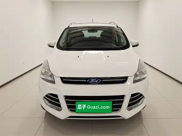 Ford Kuga 2015