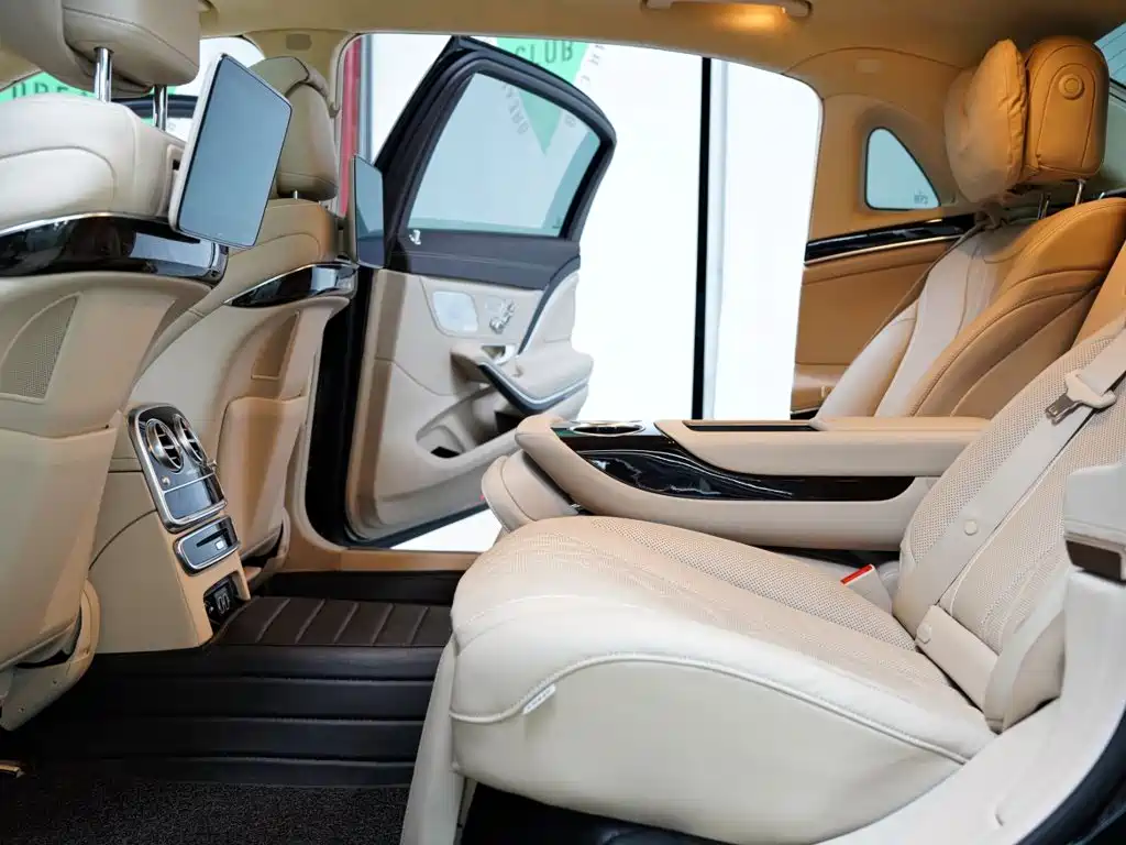 Mercedes-Benz Maybach S-Class 2018 — фото 34