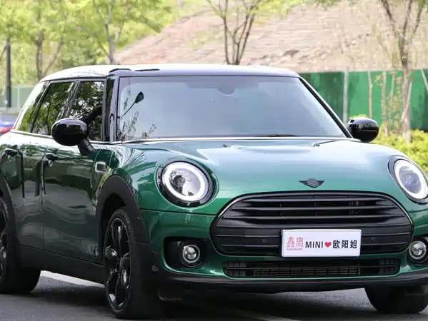 MINI Clubman 2022