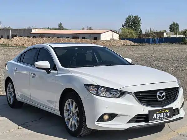 Mazda Atenza 2015