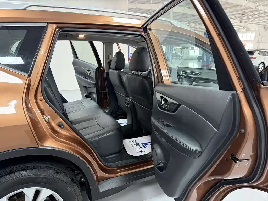 Nissan X-Trail 2017 — фото 14