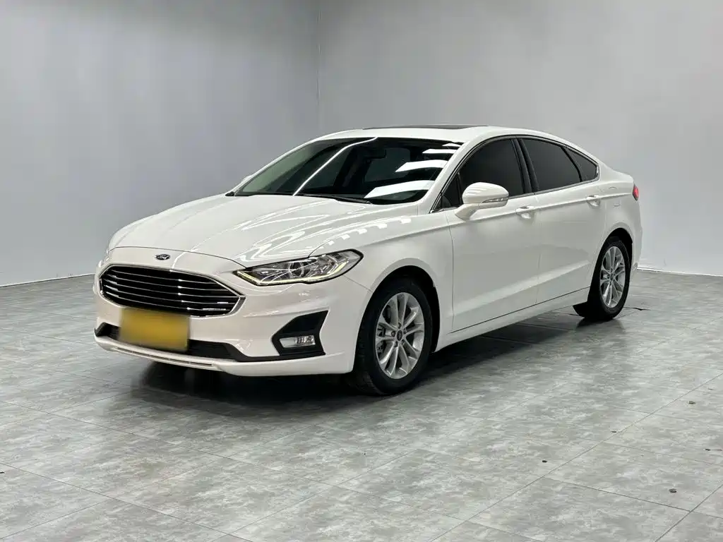 Ford Mondeo 2020 — фото 2