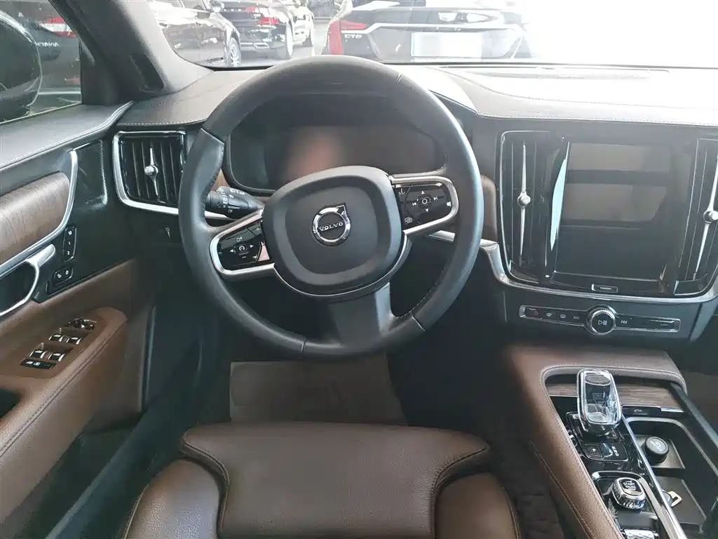 Volvo S90 2020 — фото 11
