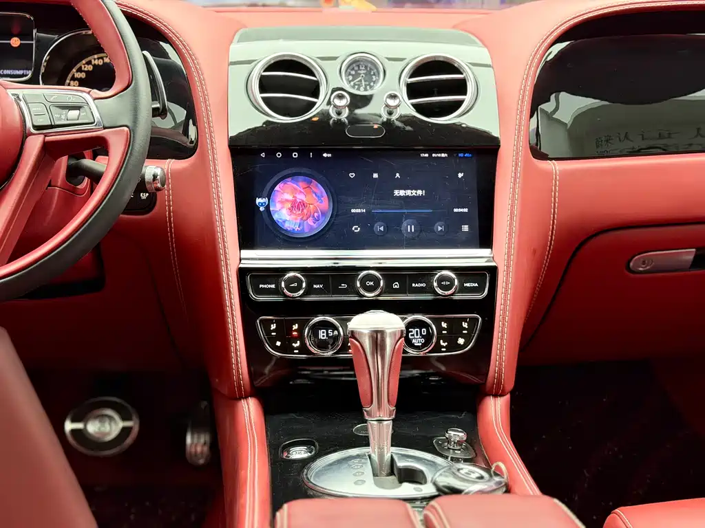 Bentley Continental 2010 — фото 16