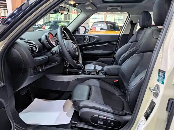 MINI Clubman 2020