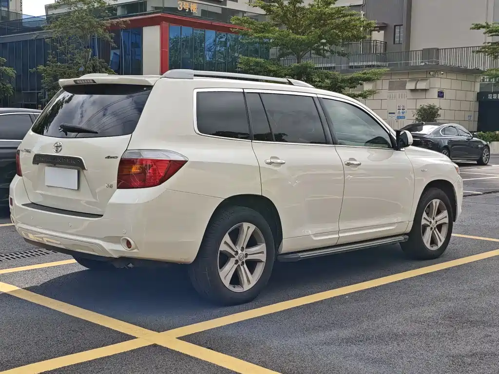Toyota Highlander 2011