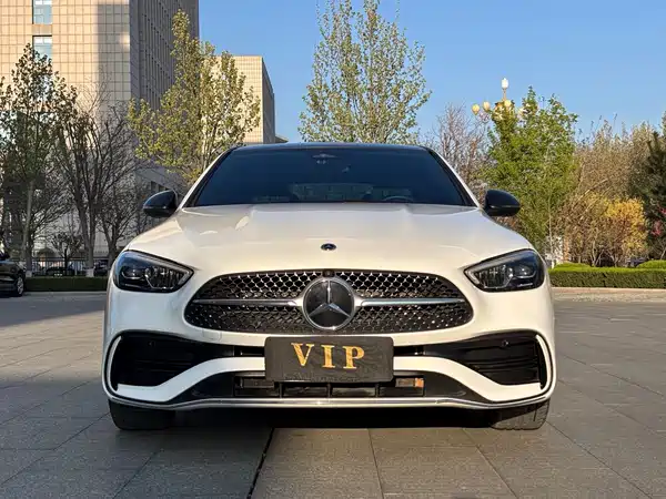 Mercedes-Benz C-Class 2023