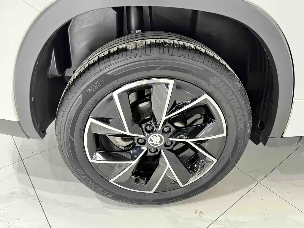 Skoda Kamiq 2023 — фото 19