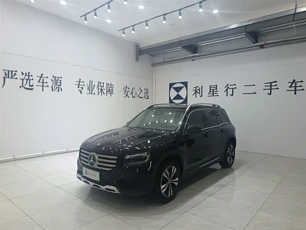 Mercedes-Benz GLB 2024