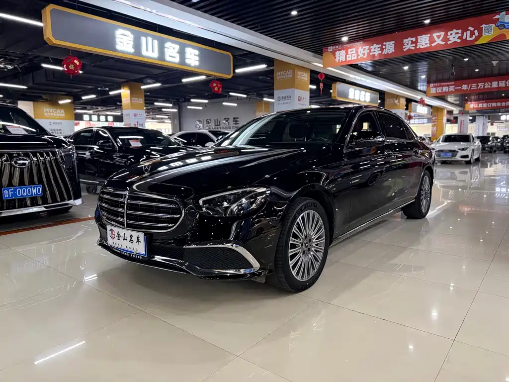 Mercedes-Benz E-Class 2023 — фото 1