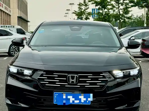 Honda Accord 2025