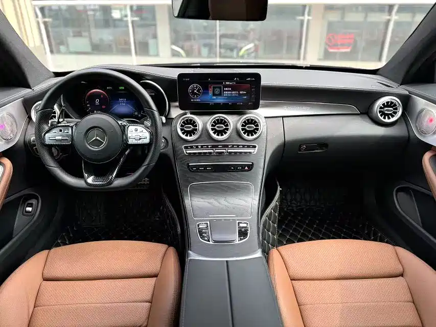 Mercedes-Benz C-Class 2020