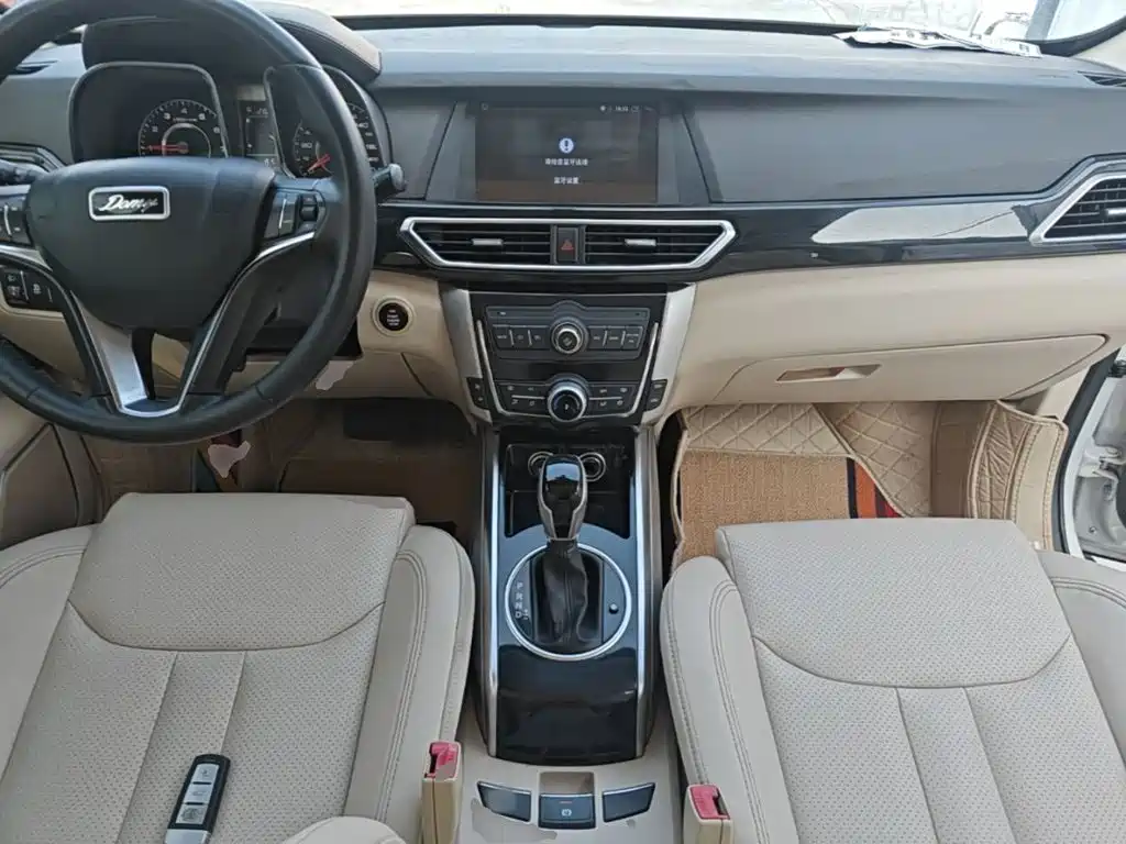 Zotye Damai X5 2017 — фото 10