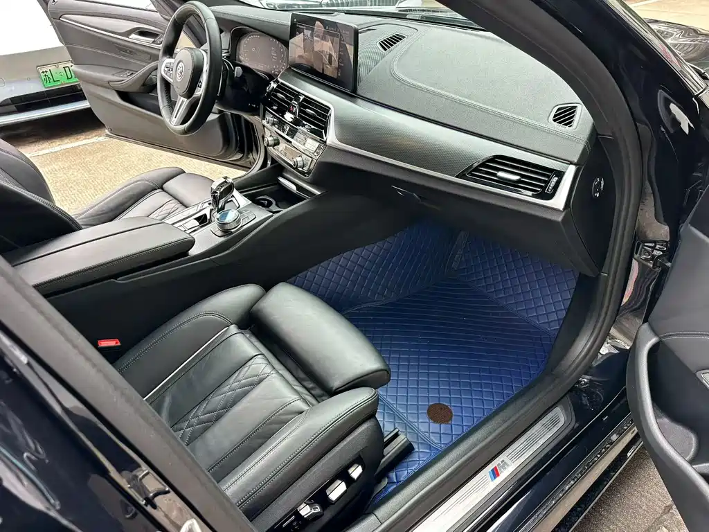 BMW 5 Series 2022