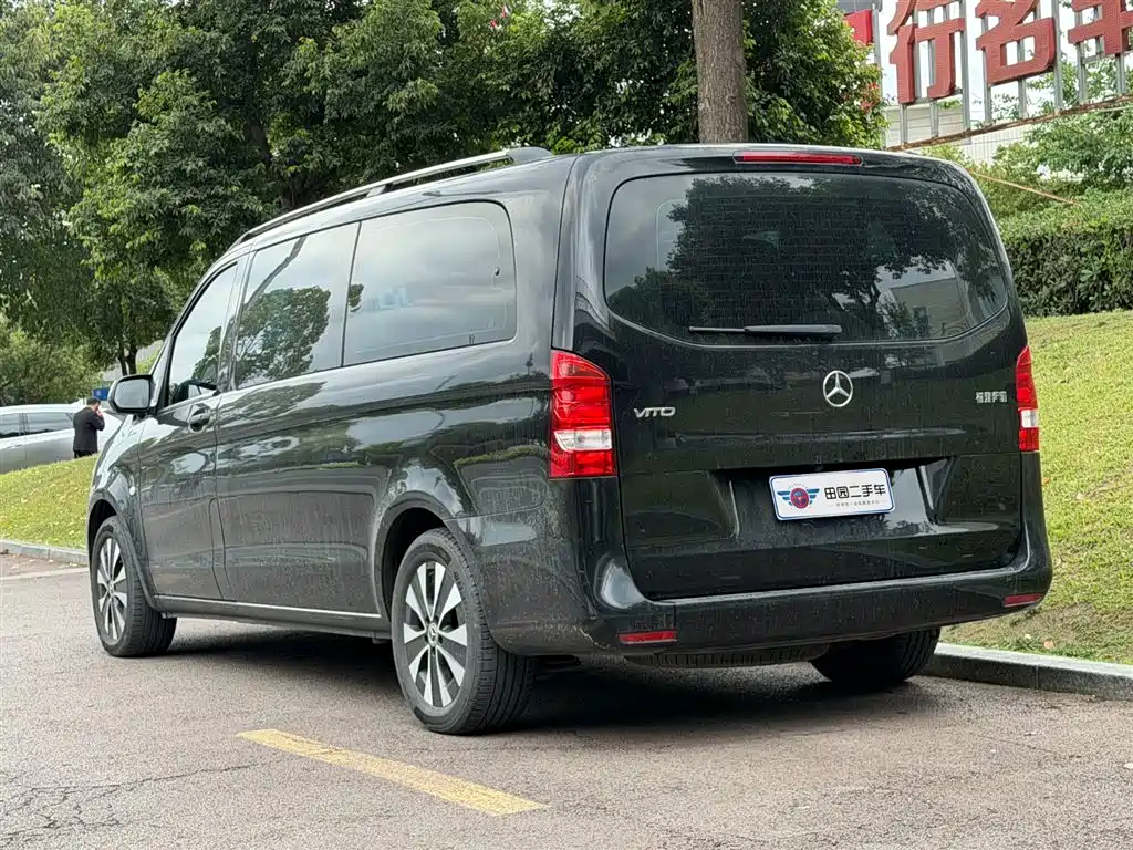 Mercedes-Benz Vito 2024 — фото 4