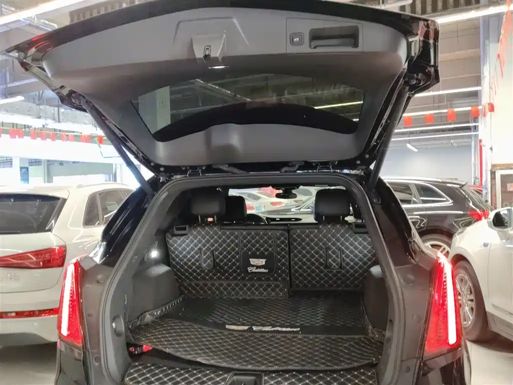 Cadillac XT5 2022 — фото 19