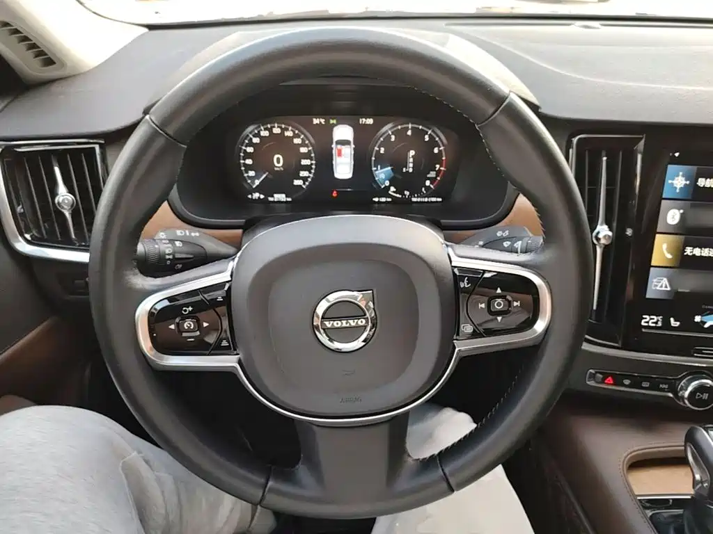 Volvo S90 2020 — фото 11