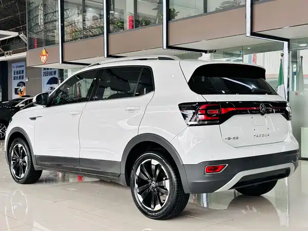 Volkswagen Tacqua 2023