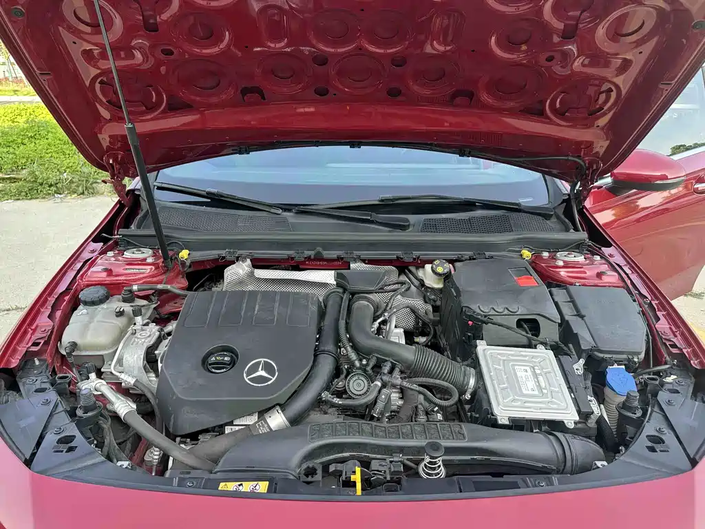 Mercedes-Benz A-Class 2020 — фото 17