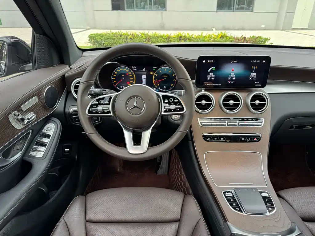 Mercedes-Benz GLC 2023 — фото 21