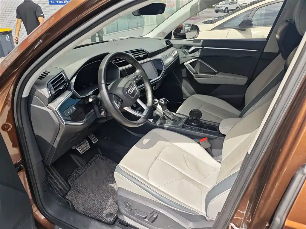 Audi Q3 2019