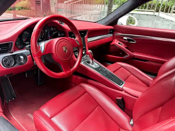 Porsche 911 2013