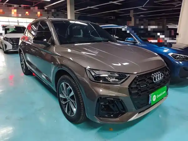 Audi Q5L 2023