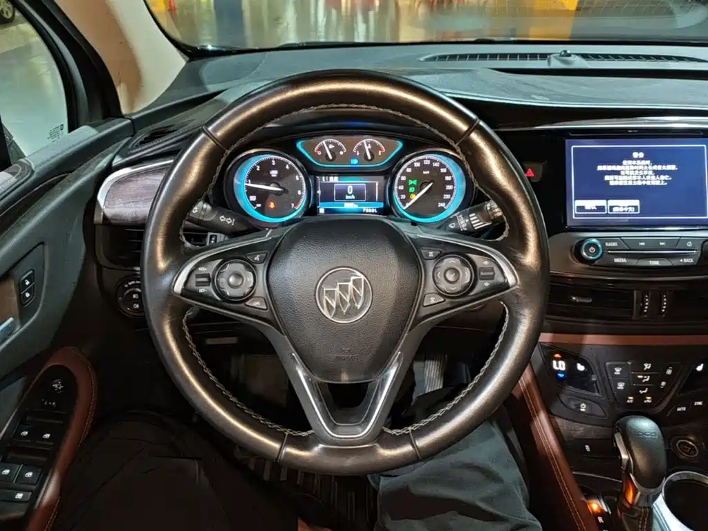 Buick Envision Plus 2017 — фото 7