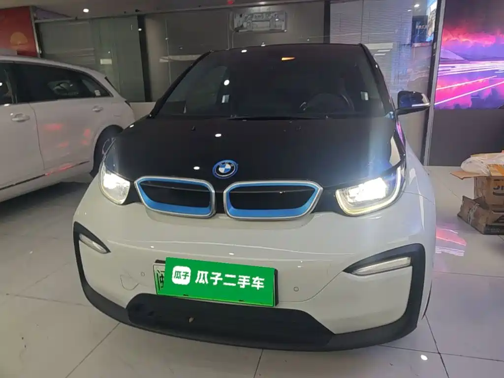 BMW i3 2020 — фото 3