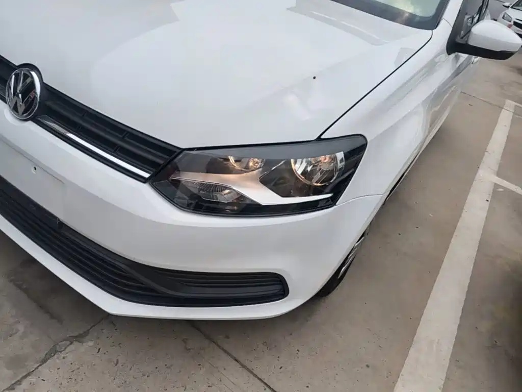 Volkswagen Polo 2017 — фото 18