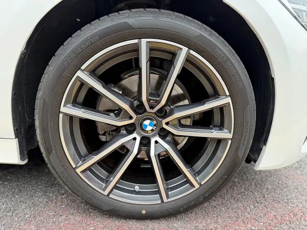 BMW 3 Series 2022 — фото 15